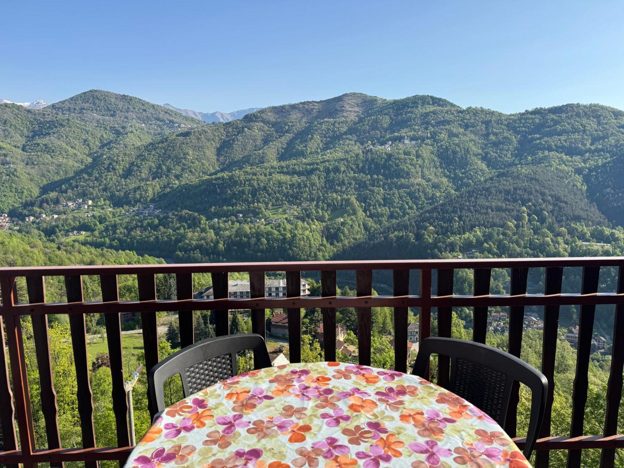 Gold Cave Casa Vacanze Relax Nel Bosco Appartamenti Pessinetto Zewnętrze zdjęcie