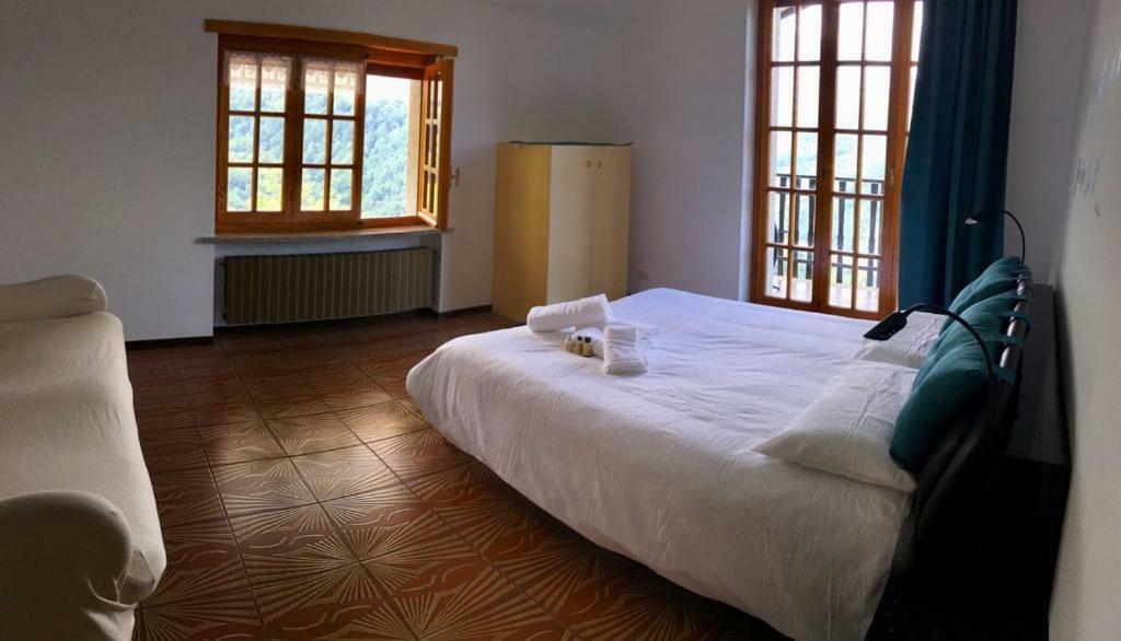 Gold Cave Casa Vacanze Relax Nel Bosco Appartamenti Pessinetto Zewnętrze zdjęcie