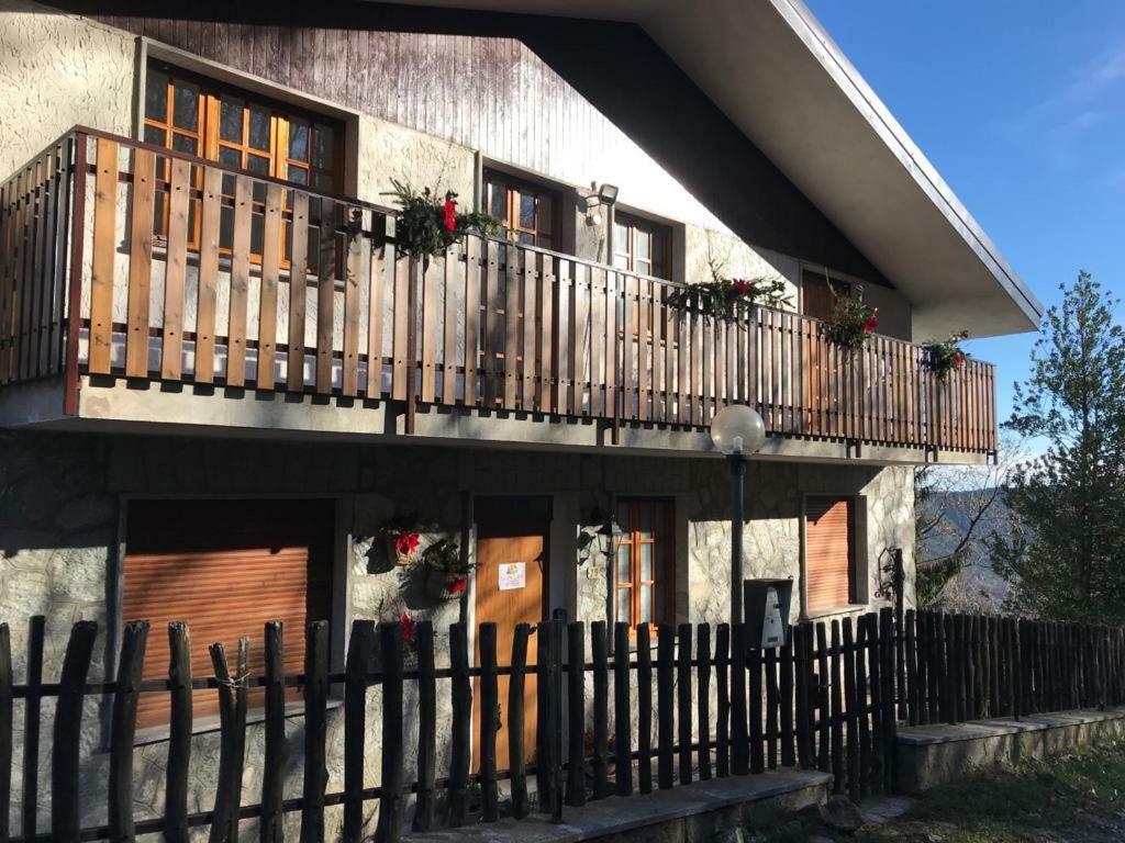 Gold Cave Casa Vacanze Relax Nel Bosco Appartamenti Pessinetto Zewnętrze zdjęcie